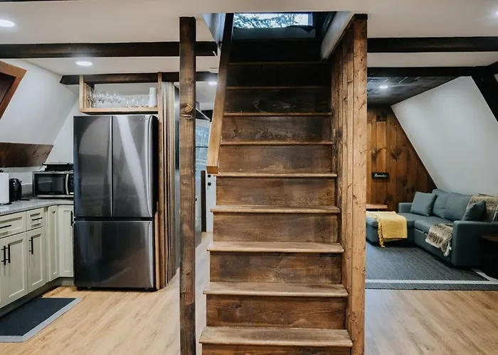 New! Cozy & Modern A-Frame In The Woods W/Hot Tub